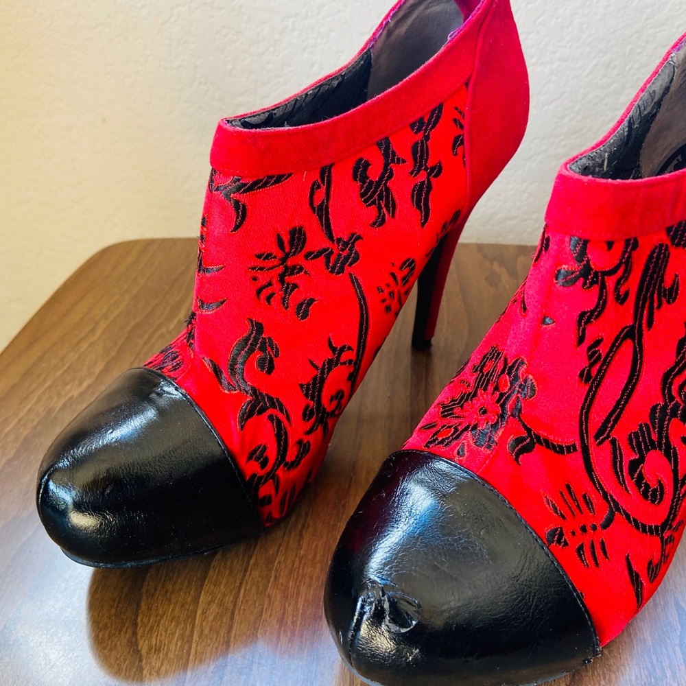 Dollhouse Red Velvety Man Made Material 3.5” Heels - Picture 1 of 7